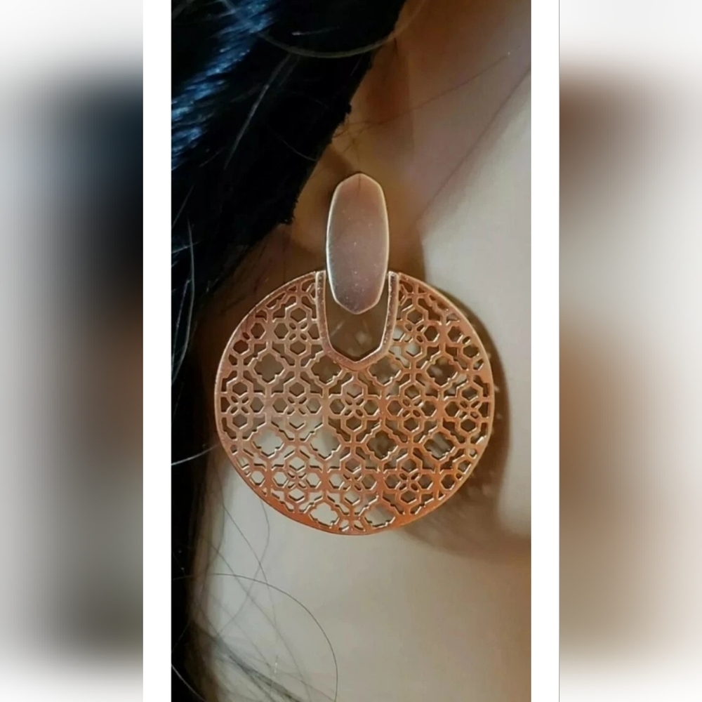 Kendra Scott 14K Rose Gold Plated Filligree Didi Earrings. Brand New! MSRP $85